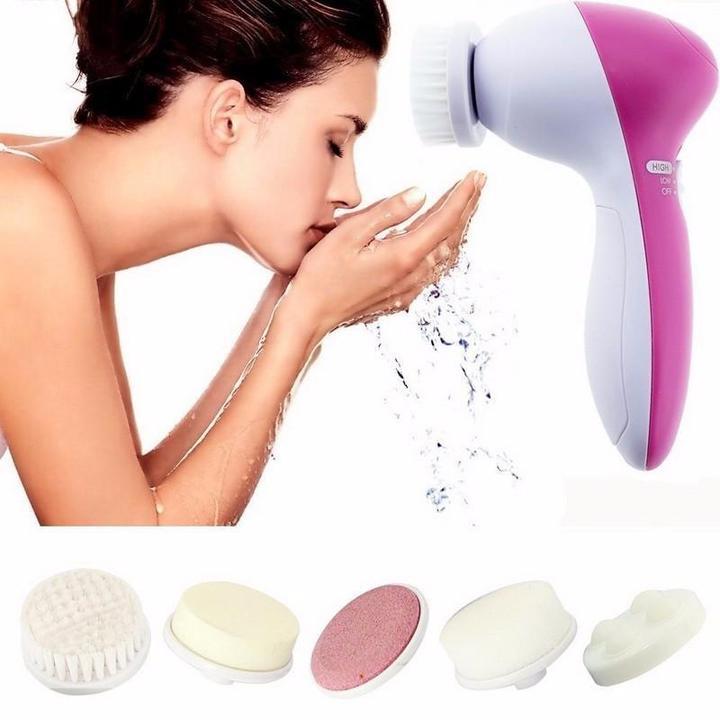 Zanzari 5-in-1 Gezichtsreinigingsborstel – Elektrisch & Exfoliërend