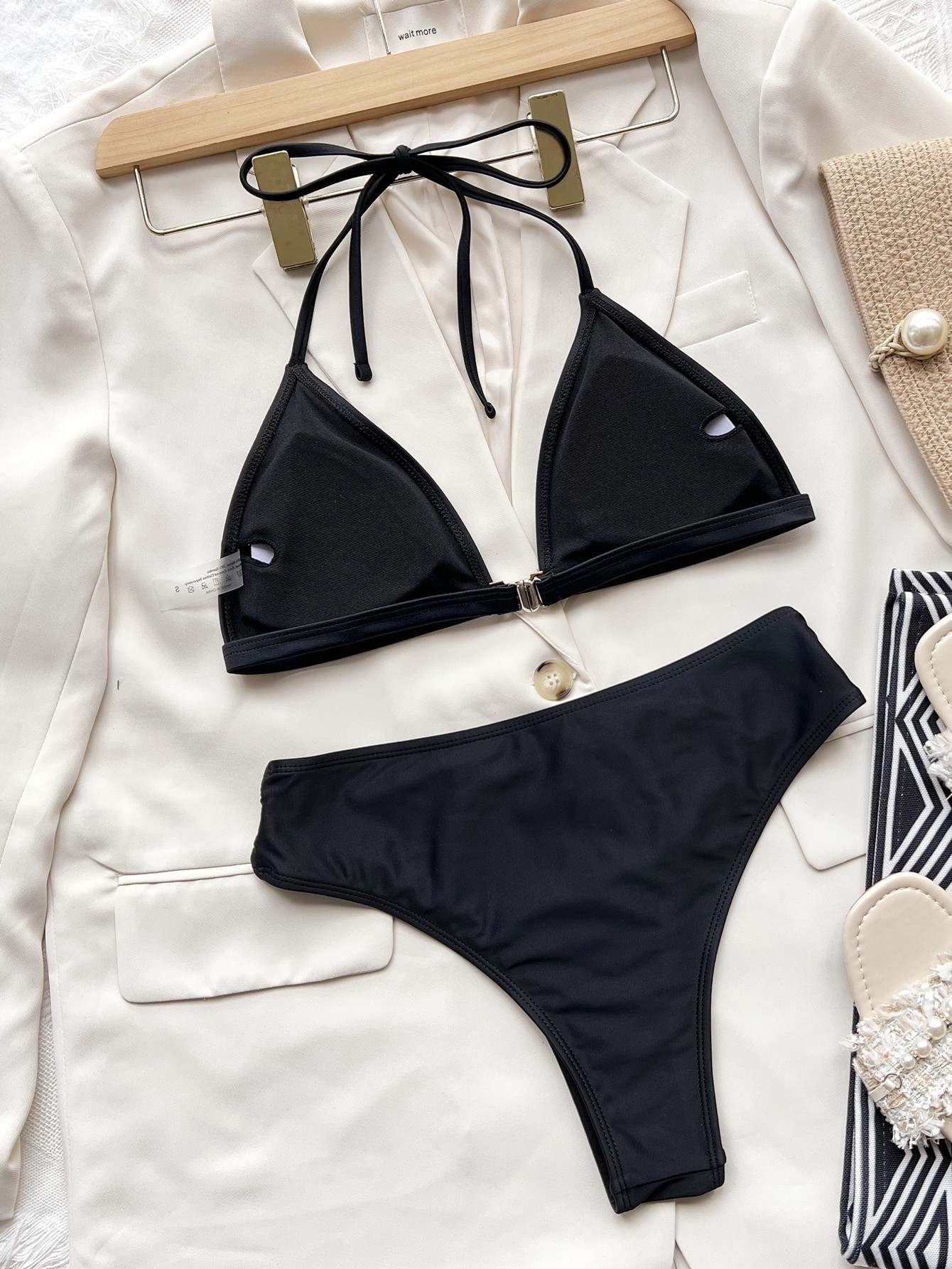 Miami Triangle Bikini - Top - Black
